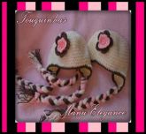 TOUCA CROCHE MARRON COM ROSA